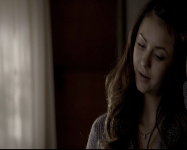 VampireDiariesWorld-dot-org_5x20WhatLiesBeneath0499.jpg