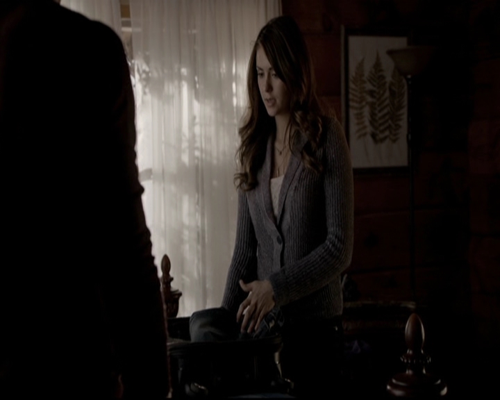VampireDiariesWorld-dot-org_5x20WhatLiesBeneath0508.jpg