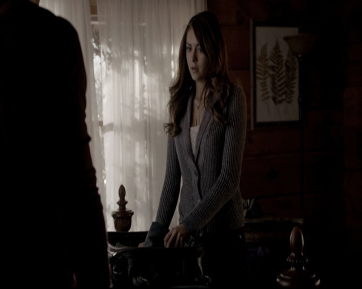 VampireDiariesWorld-dot-org_5x20WhatLiesBeneath0509.jpg