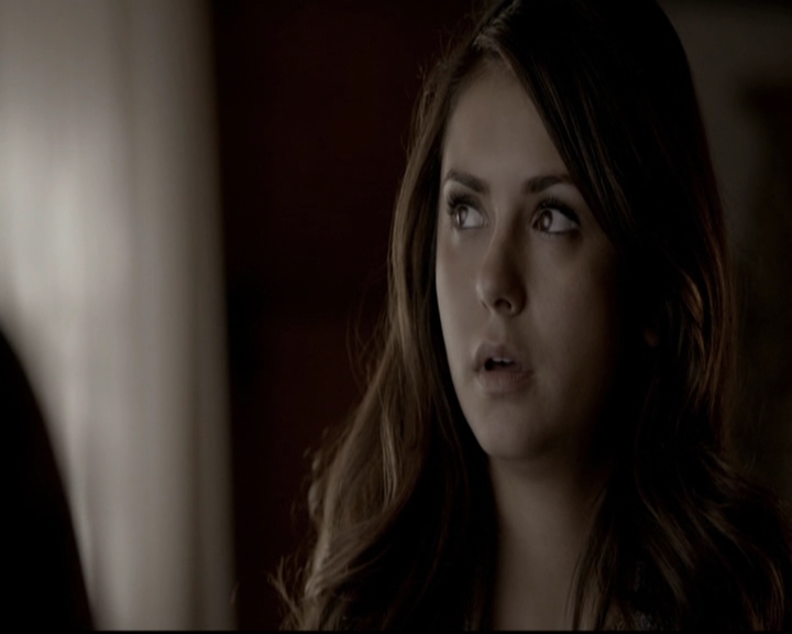 VampireDiariesWorld-dot-org_5x20WhatLiesBeneath0531.jpg