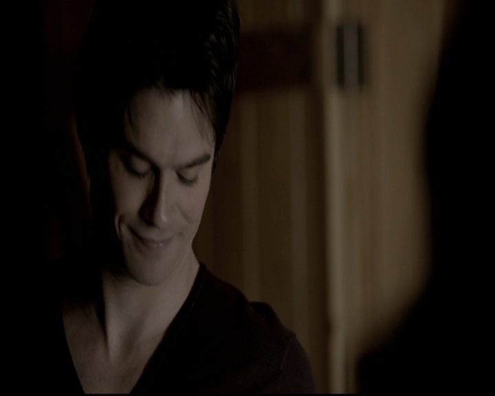 VampireDiariesWorld-dot-org_5x20WhatLiesBeneath0536.jpg