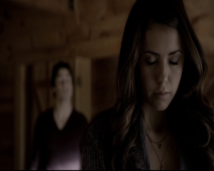 VampireDiariesWorld-dot-org_5x20WhatLiesBeneath0554.jpg
