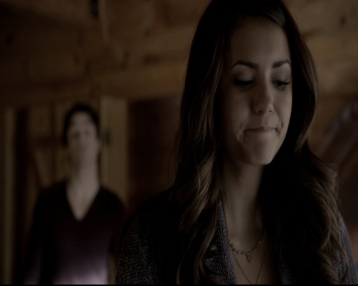 VampireDiariesWorld-dot-org_5x20WhatLiesBeneath0556.jpg
