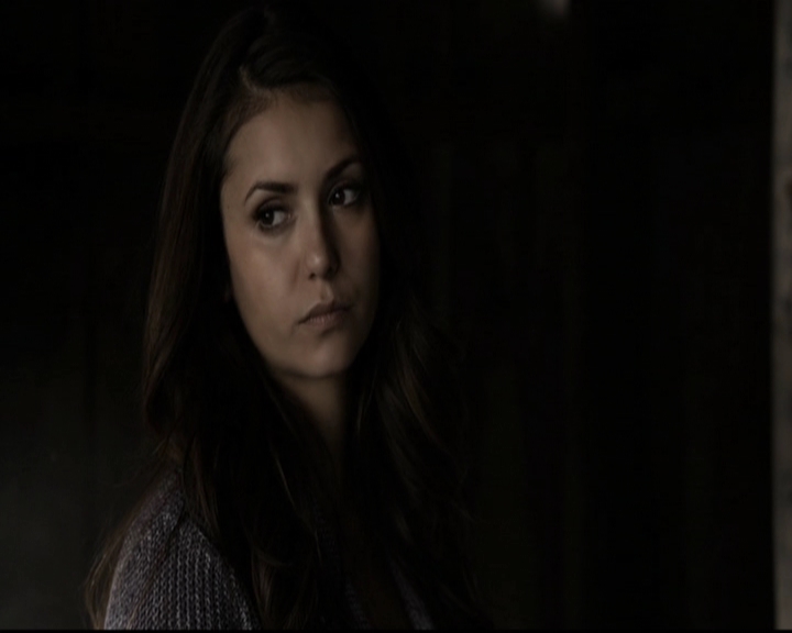 VampireDiariesWorld-dot-org_5x20WhatLiesBeneath0712.jpg