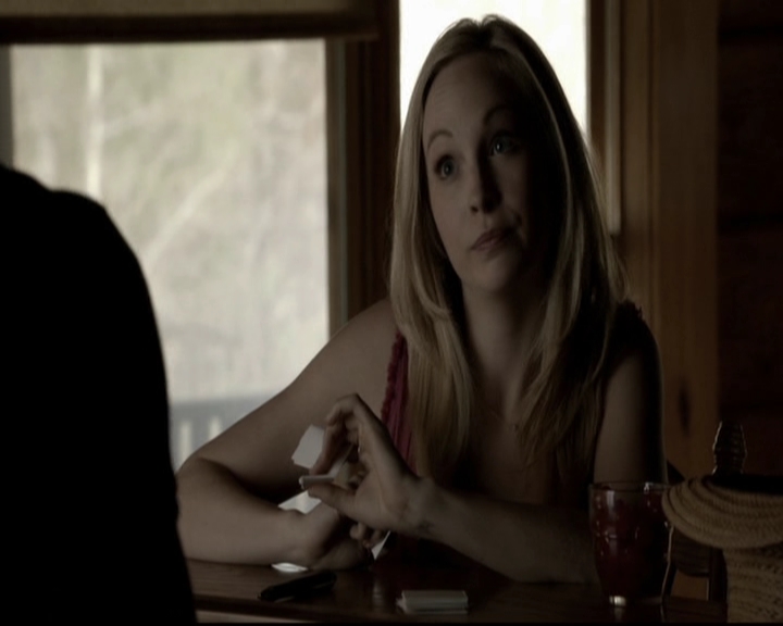 VampireDiariesWorld-dot-org_5x20WhatLiesBeneath0788.jpg