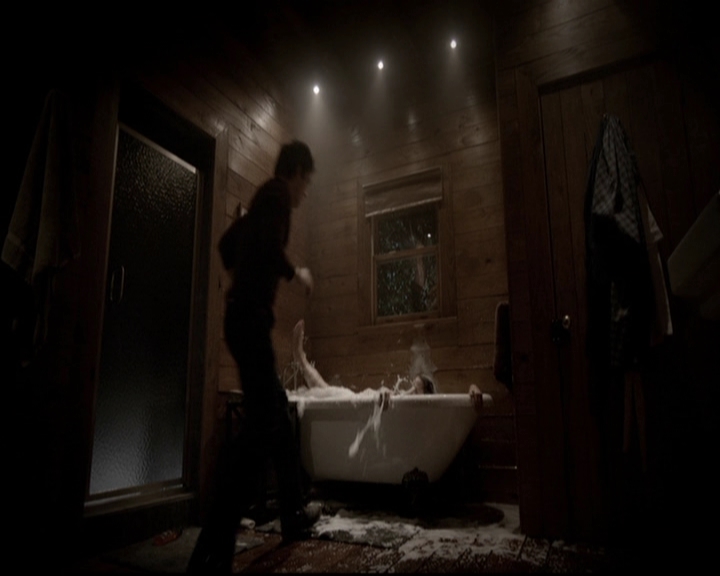 VampireDiariesWorld-dot-org_5x20WhatLiesBeneath1227.jpg VampireDiariesWorld-dot-org_5x20WhatLiesBeneath1227.jpg