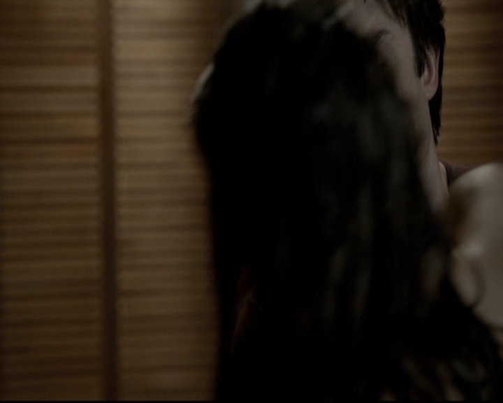 VampireDiariesWorld-dot-org_5x20WhatLiesBeneath1230.jpg VampireDiariesWorld-dot-org_5x20WhatLiesBeneath1230.jpg