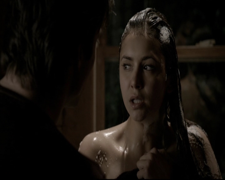 VampireDiariesWorld-dot-org_5x20WhatLiesBeneath1249.jpg VampireDiariesWorld-dot-org_5x20WhatLiesBeneath1249.jpg