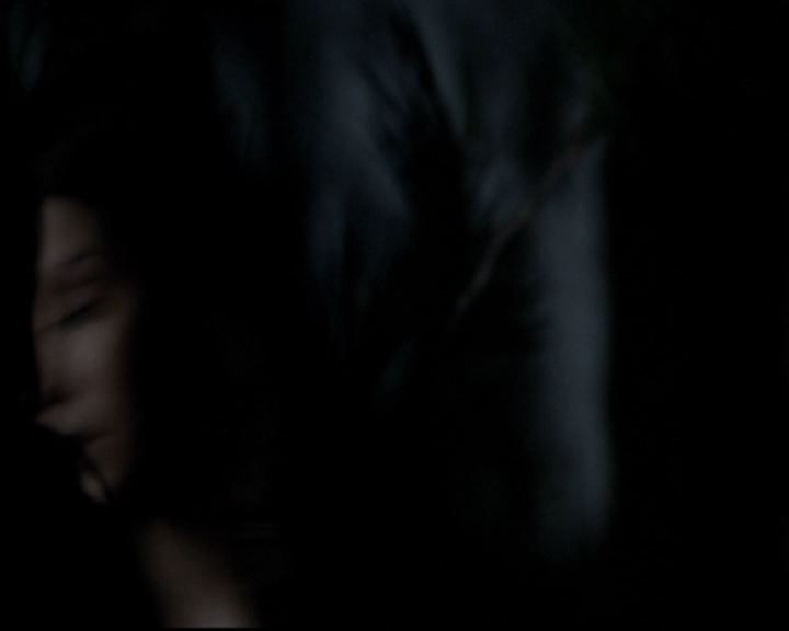 VampireDiariesWorld-dot-org_5x20WhatLiesBeneath1531.jpg VampireDiariesWorld-dot-org_5x20WhatLiesBeneath1531.jpg