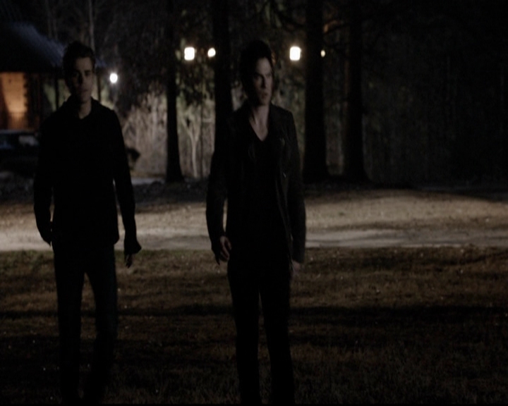 VampireDiariesWorld-dot-org_5x20WhatLiesBeneath1534.jpg VampireDiariesWorld-dot-org_5x20WhatLiesBeneath1534.jpg