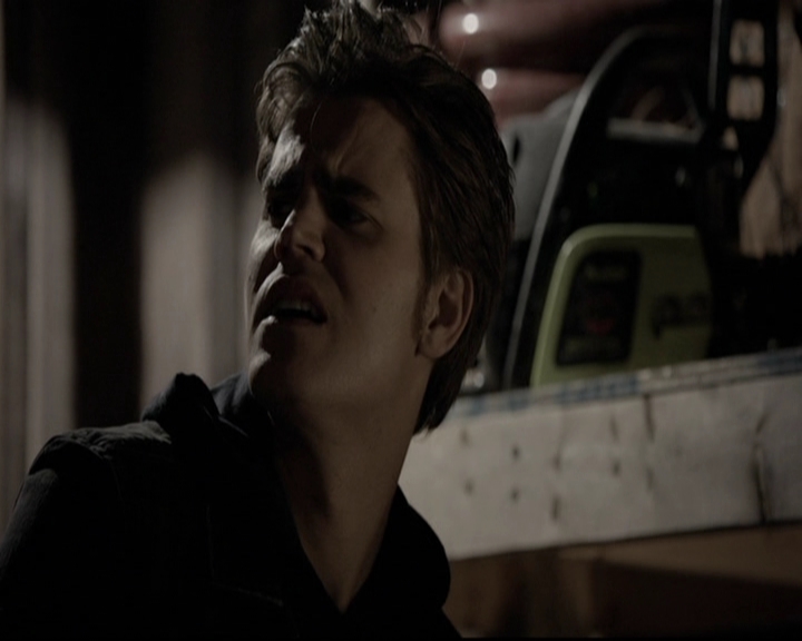 VampireDiariesWorld-dot-org_5x20WhatLiesBeneath1659.jpg