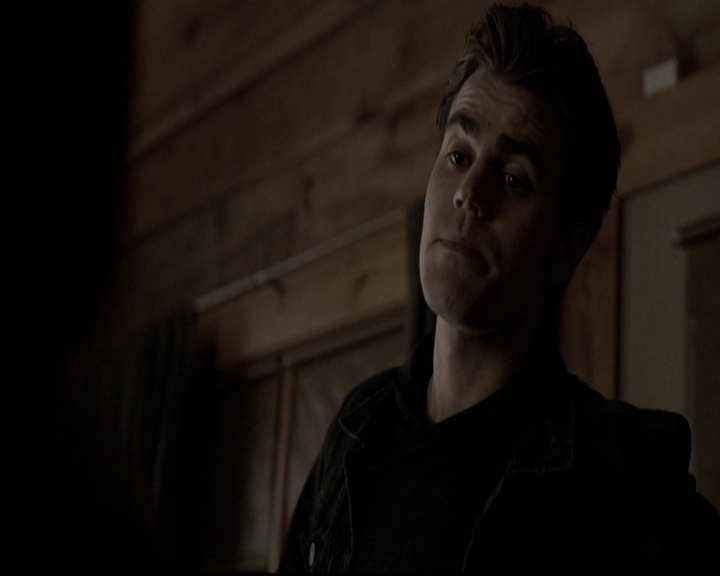 VampireDiariesWorld-dot-org_5x20WhatLiesBeneath1867.jpg