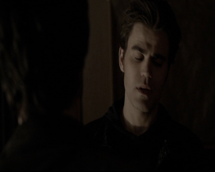 VampireDiariesWorld-dot-org_5x20WhatLiesBeneath1896.jpg