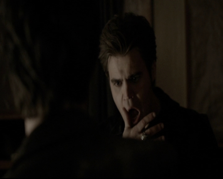 VampireDiariesWorld-dot-org_5x20WhatLiesBeneath1902.jpg