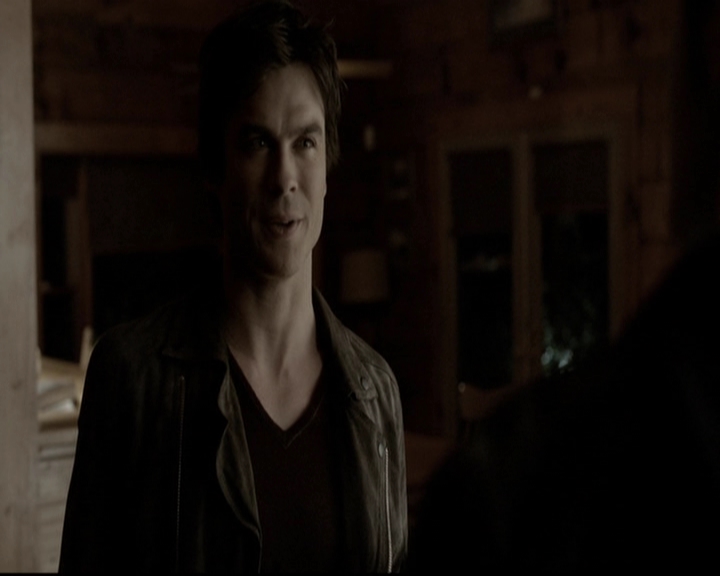 VampireDiariesWorld-dot-org_5x20WhatLiesBeneath1905.jpg