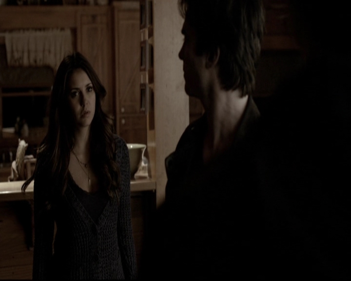 VampireDiariesWorld-dot-org_5x20WhatLiesBeneath1908.jpg