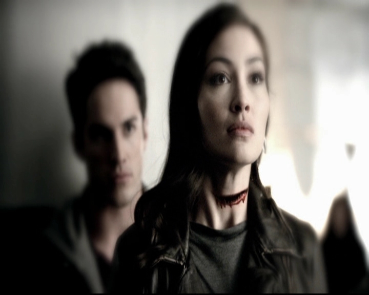 VampireDiariesWorld-dot-org_5x20WhatLiesBeneath1977.jpg VampireDiariesWorld-dot-org_5x20WhatLiesBeneath1977.jpg