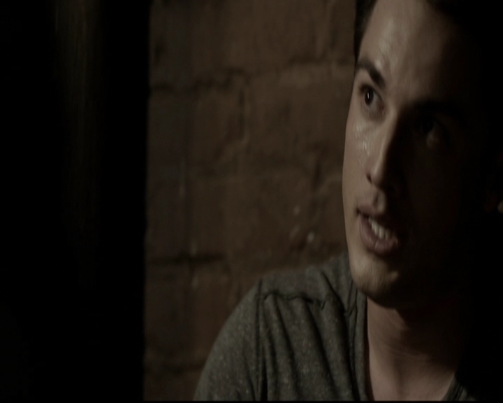 VampireDiariesWorld-dot-org_5x20WhatLiesBeneath2028.jpg