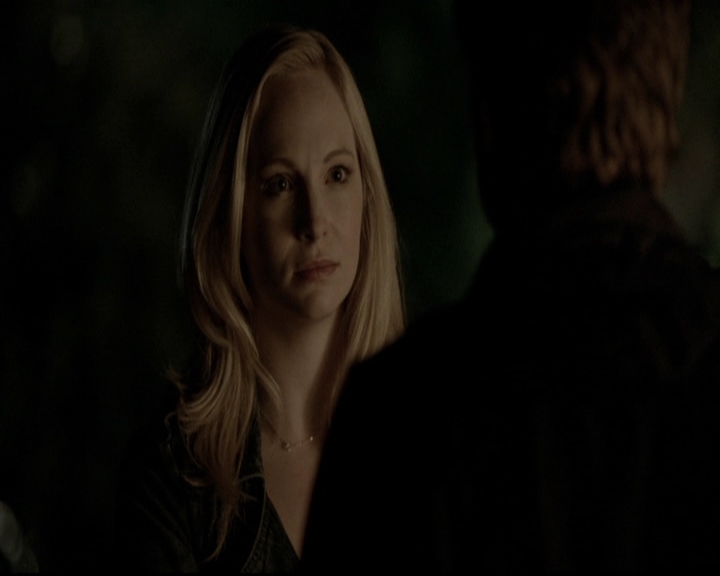 VampireDiariesWorld-dot-org_5x20WhatLiesBeneath2062.jpg