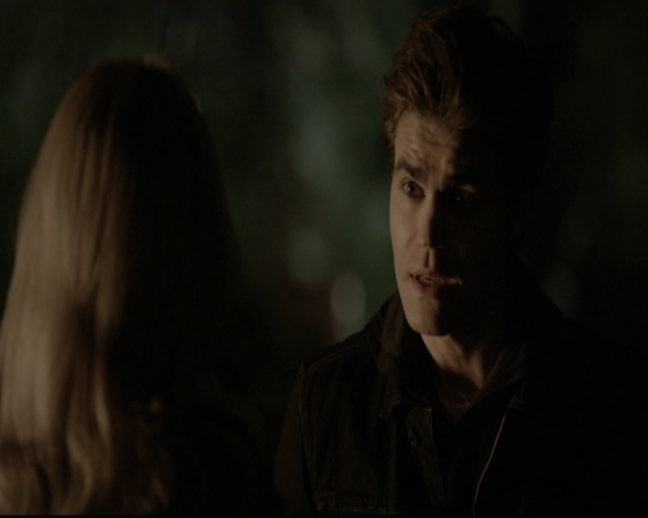 VampireDiariesWorld-dot-org_5x20WhatLiesBeneath2065.jpg