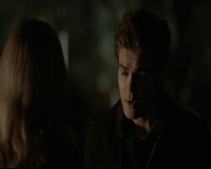 VampireDiariesWorld-dot-org_5x20WhatLiesBeneath2066.jpg