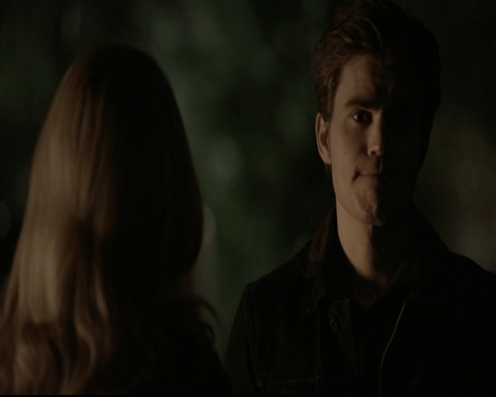 VampireDiariesWorld-dot-org_5x20WhatLiesBeneath2075.jpg