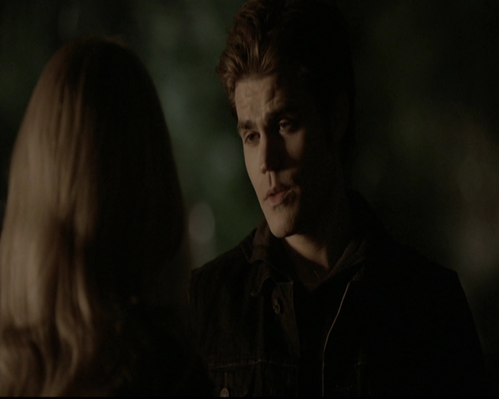 VampireDiariesWorld-dot-org_5x20WhatLiesBeneath2079.jpg