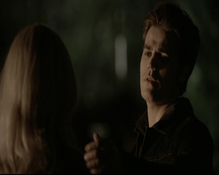 VampireDiariesWorld-dot-org_5x20WhatLiesBeneath2083.jpg