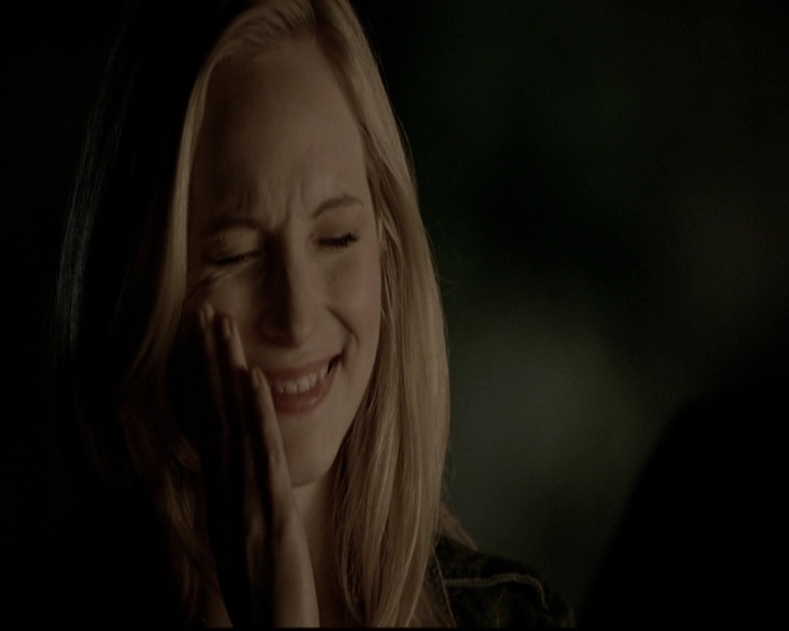 VampireDiariesWorld-dot-org_5x20WhatLiesBeneath2085.jpg