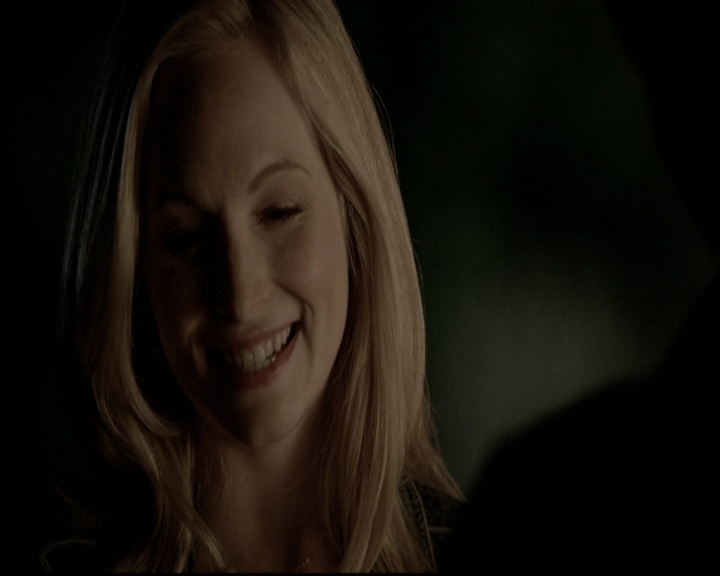 VampireDiariesWorld-dot-org_5x20WhatLiesBeneath2086.jpg