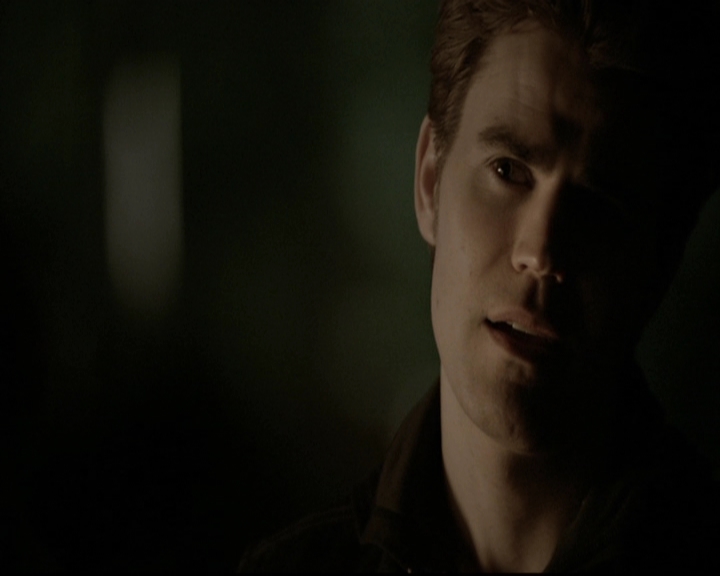 VampireDiariesWorld-dot-org_5x20WhatLiesBeneath2089.jpg