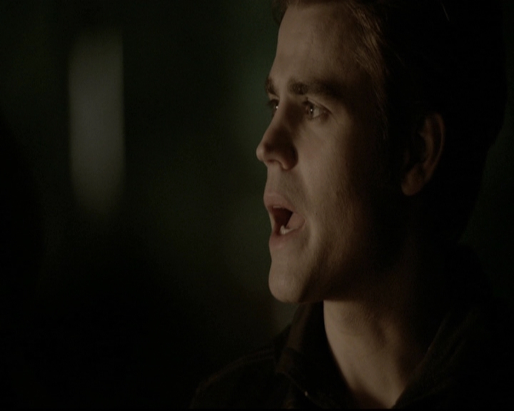 VampireDiariesWorld-dot-org_5x20WhatLiesBeneath2090.jpg