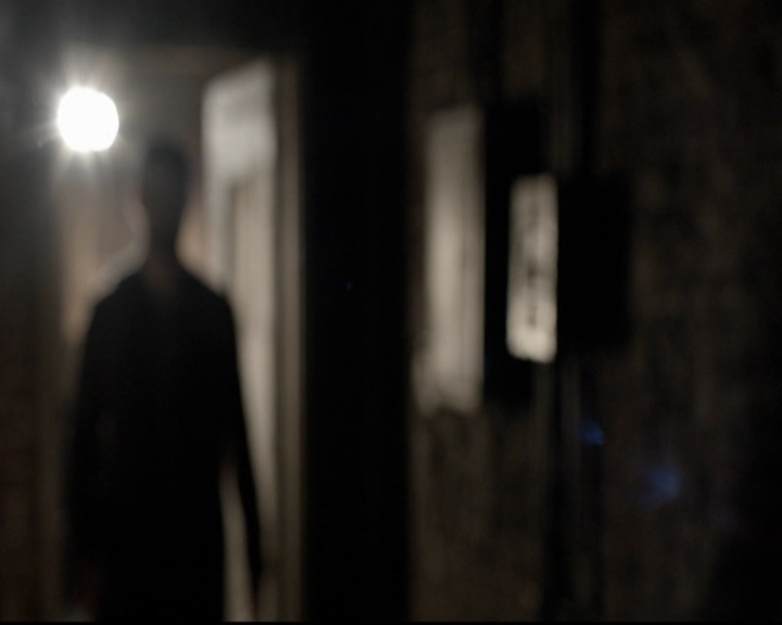 VampireDiariesWorld-dot-org_5x21PromisedLand0203.jpg