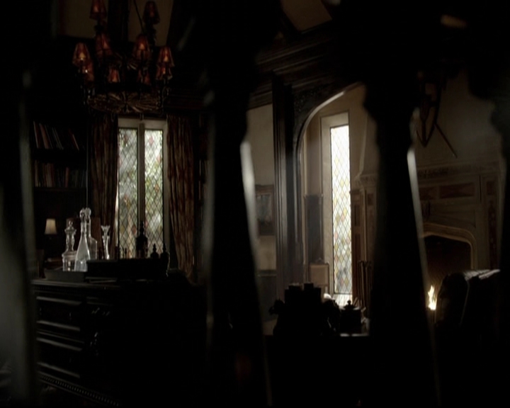 VampireDiariesWorld-dot-org_5x21PromisedLand0331.jpg