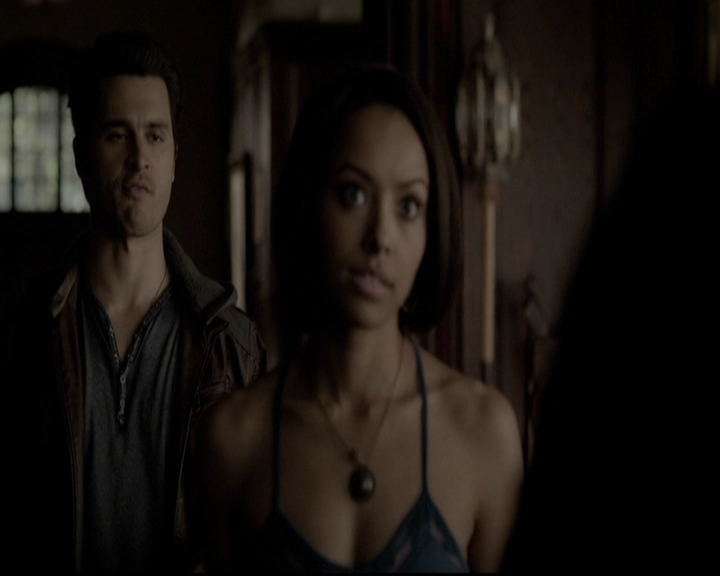 VampireDiariesWorld-dot-org_5x21PromisedLand0393.jpg