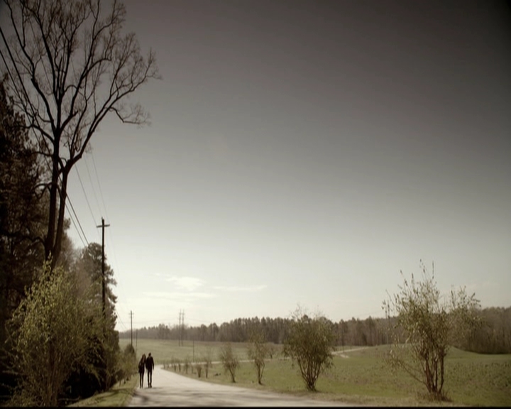 VampireDiariesWorld-dot-org_5x21PromisedLand0523.jpg