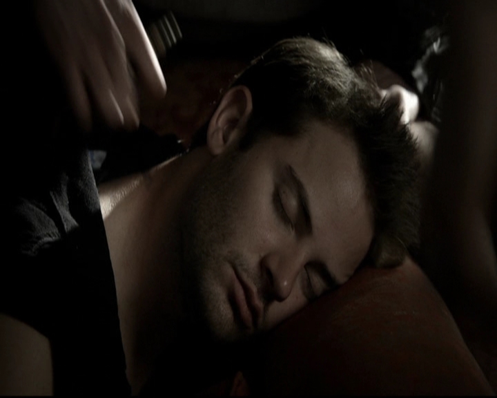 VampireDiariesWorld-dot-org_5x21PromisedLand1252.jpg