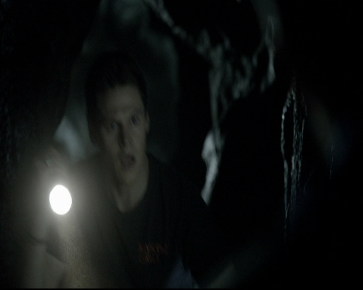 VampireDiariesWorld-dot-org_5x21PromisedLand1741.jpg