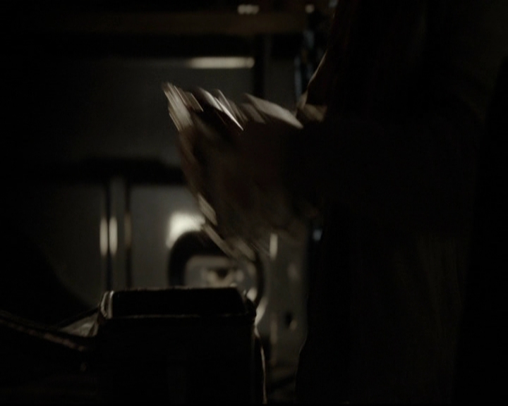 VampireDiariesWorld-dot-org_5x21PromisedLand1941.jpg