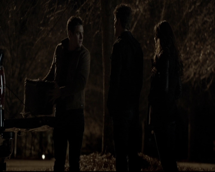 VampireDiariesWorld-dot-org_5x21PromisedLand1948.jpg