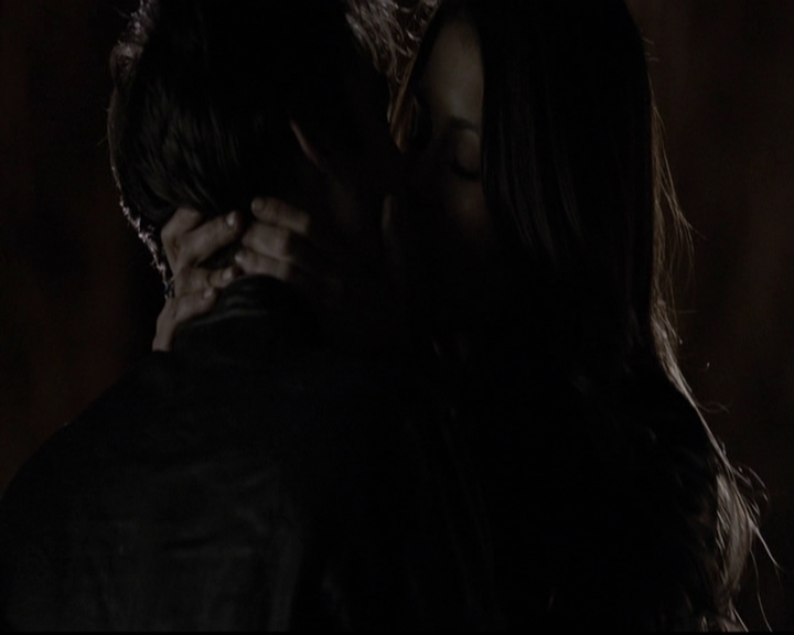 VampireDiariesWorld-dot-org_5x21PromisedLand1971.jpg