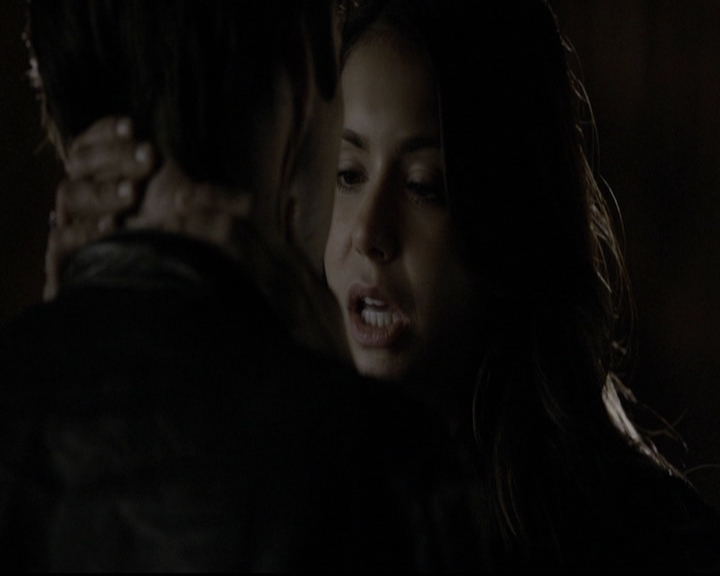 VampireDiariesWorld-dot-org_5x21PromisedLand1985.jpg