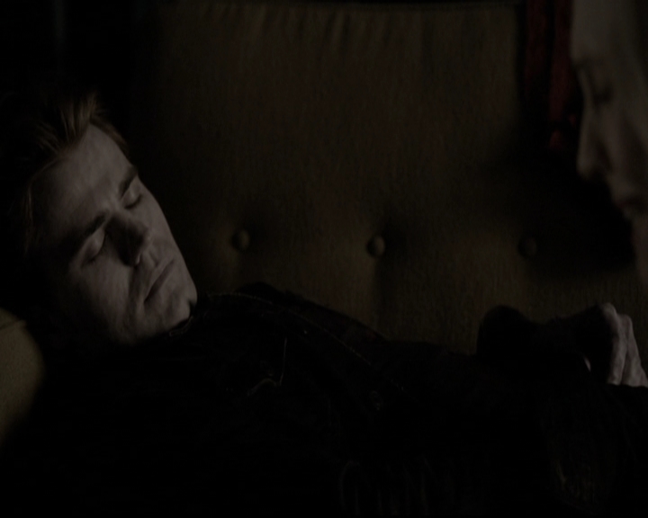 VampireDiariesWorld-dot-org_5x22Home0062.jpg