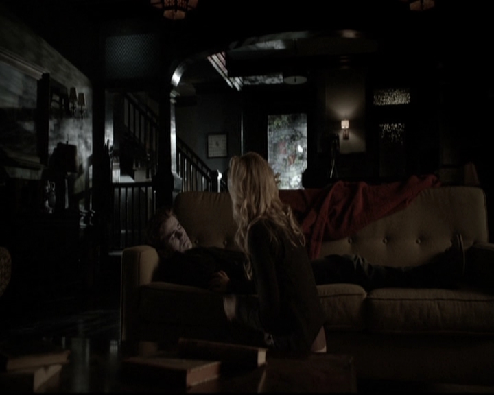 VampireDiariesWorld-dot-org_5x22Home0066.jpg