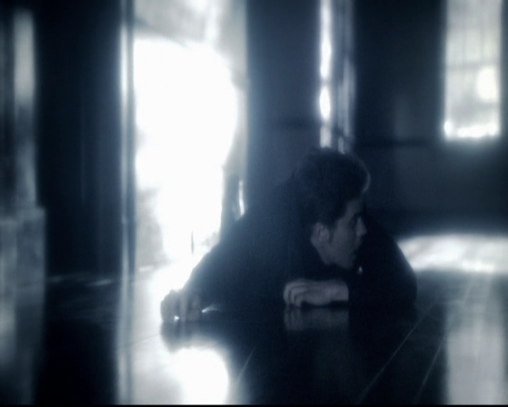 VampireDiariesWorld-dot-org_5x22Home0115.jpg