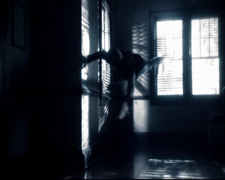 VampireDiariesWorld-dot-org_5x22Home0117.jpg