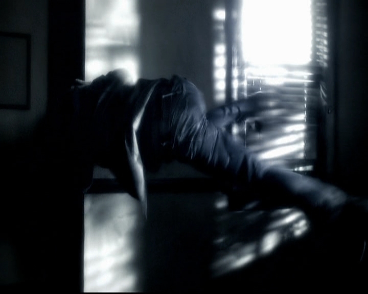 VampireDiariesWorld-dot-org_5x22Home0118.jpg