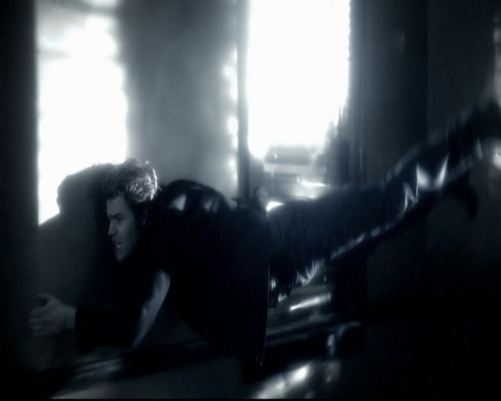 VampireDiariesWorld-dot-org_5x22Home0122.jpg