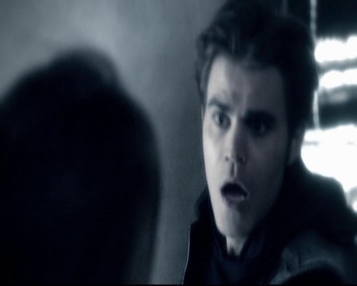VampireDiariesWorld-dot-org_5x22Home0126.jpg
