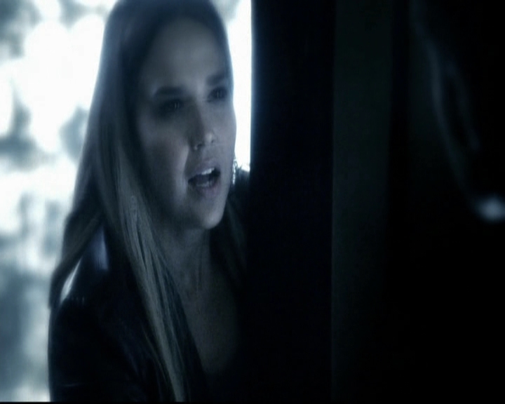 VampireDiariesWorld-dot-org_5x22Home0132.jpg